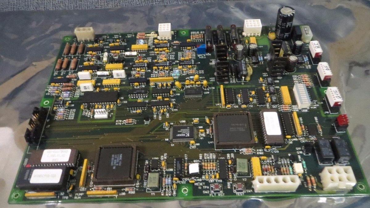 Used YORK LOGIC CONTROL CIRCUIT BOARD MODEL/REVISION: 031-01433-000 REV H