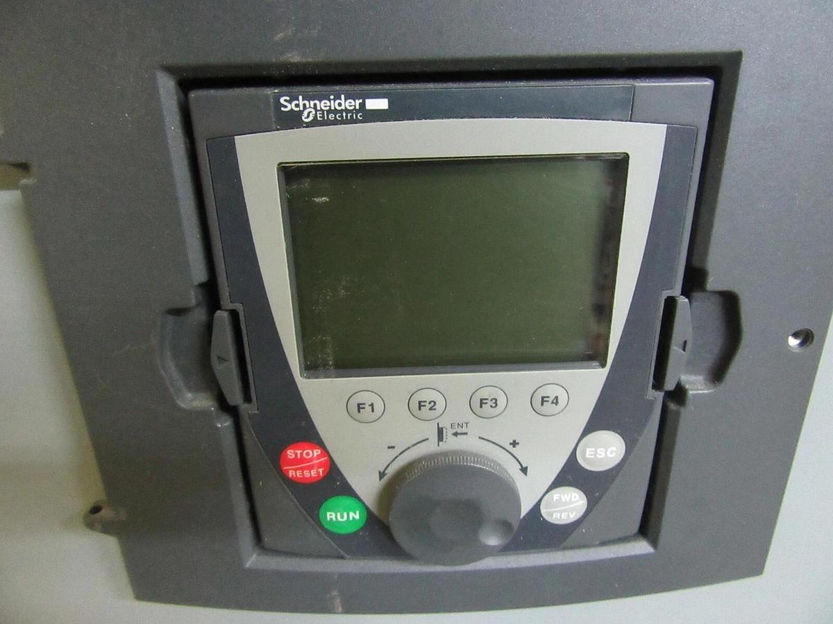 Used SQUARE D M-FLEX VARIABLE SPEED DRIVE MFDFG4VW ATV61HU30N4 5 HP 4 KW 460 VOLT