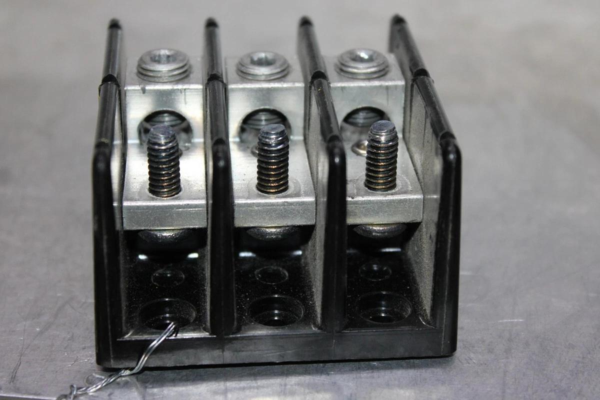 Used BUSS WIRE LUG 16280-3 175 AMP 600 VOLT 3-POLE COPPER & ALUMINIUM