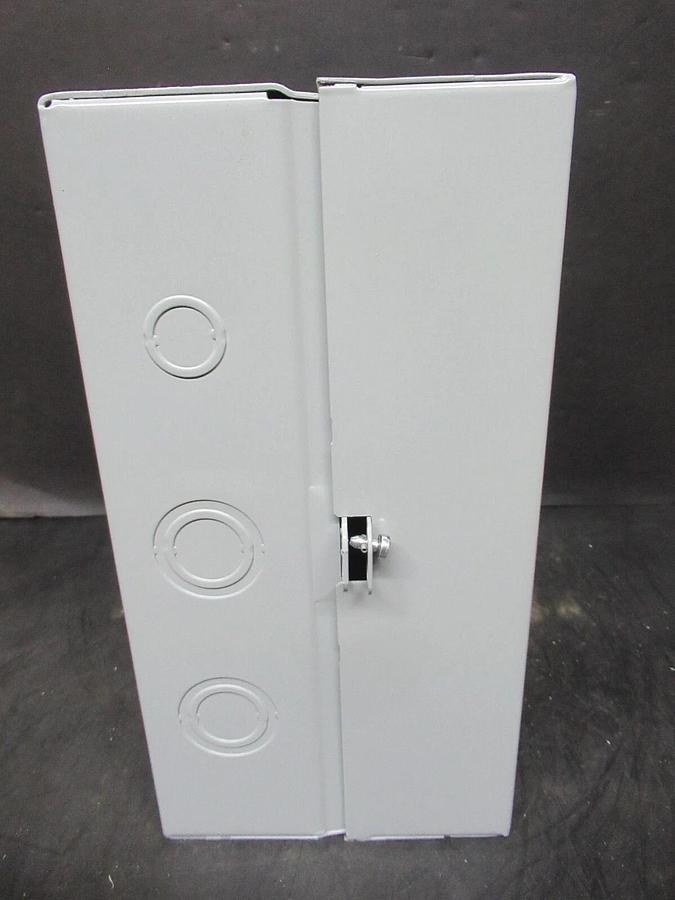 EATON MOTOR CONTROL STARTER ECN0721EHA NEMA: 1 W/ AN19DN0 27 AMP NEMA SIZE 1