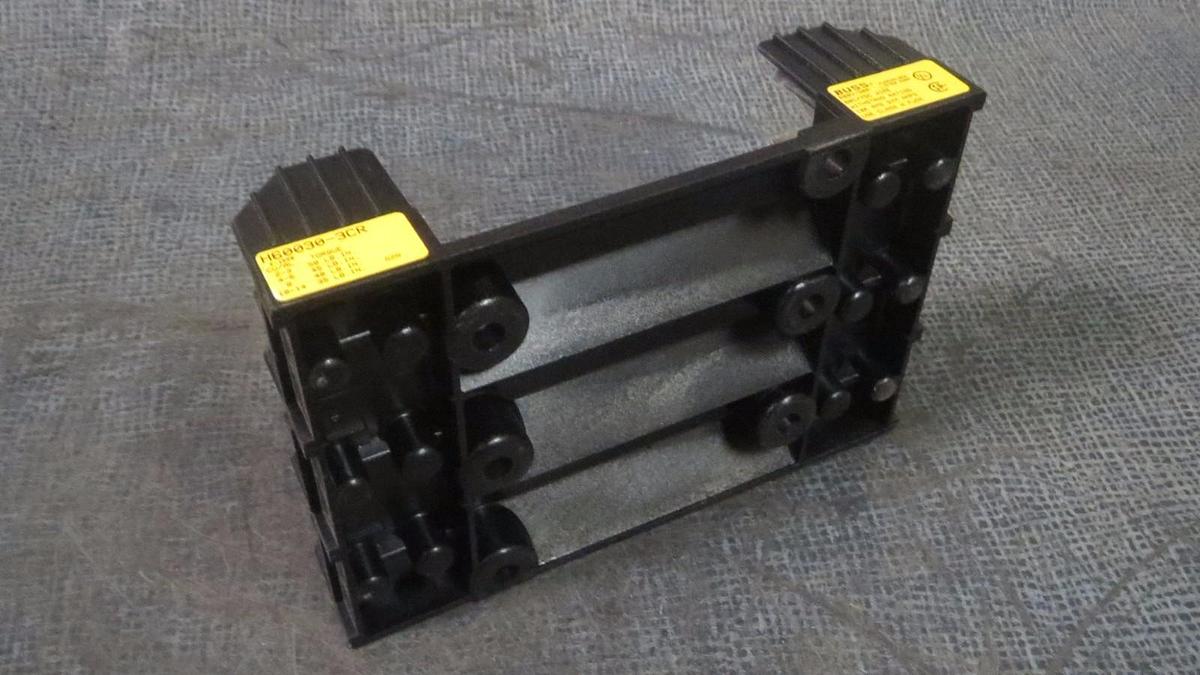 Used BUSS BLOCK FUSE HOLDER 30 AMP // 600V  MODEL: H60030-3CR **WARRANTY!**