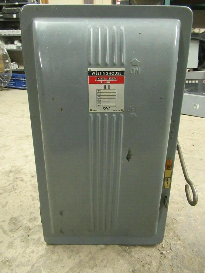 Used WESTINGHOUSE FUSIBLE SAFETY SWITCH CAF-323 100 AMP 240 VAC