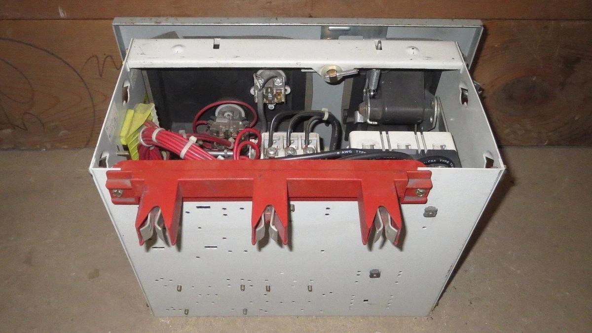 Used WESTINGHOUSE FREEDOM 2100 12" MCC STARTER BUCKET NEMA SIZE 1 **WARRANTY**