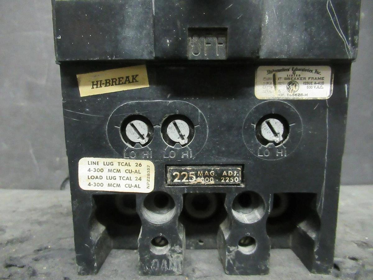 Used GE GENERAL ELECTRIC THFK236225 225 AMP 600V CIRCUIT BREAKER 3 P HI-BREAK W/ LUGS