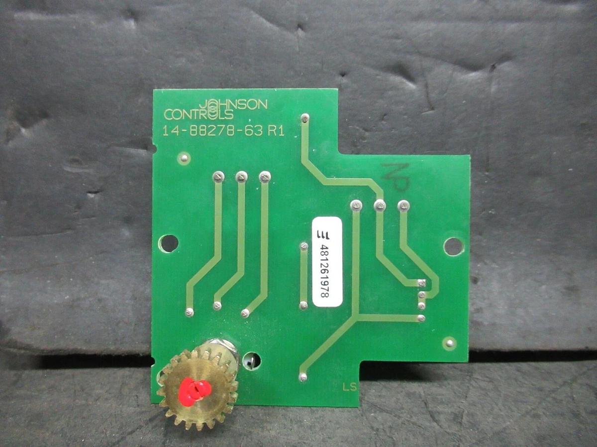 Used JOHNSON CONTROLS CIRCUIT BOARD 15-89023-93R 14-88278-63R1 **WARRANTY**