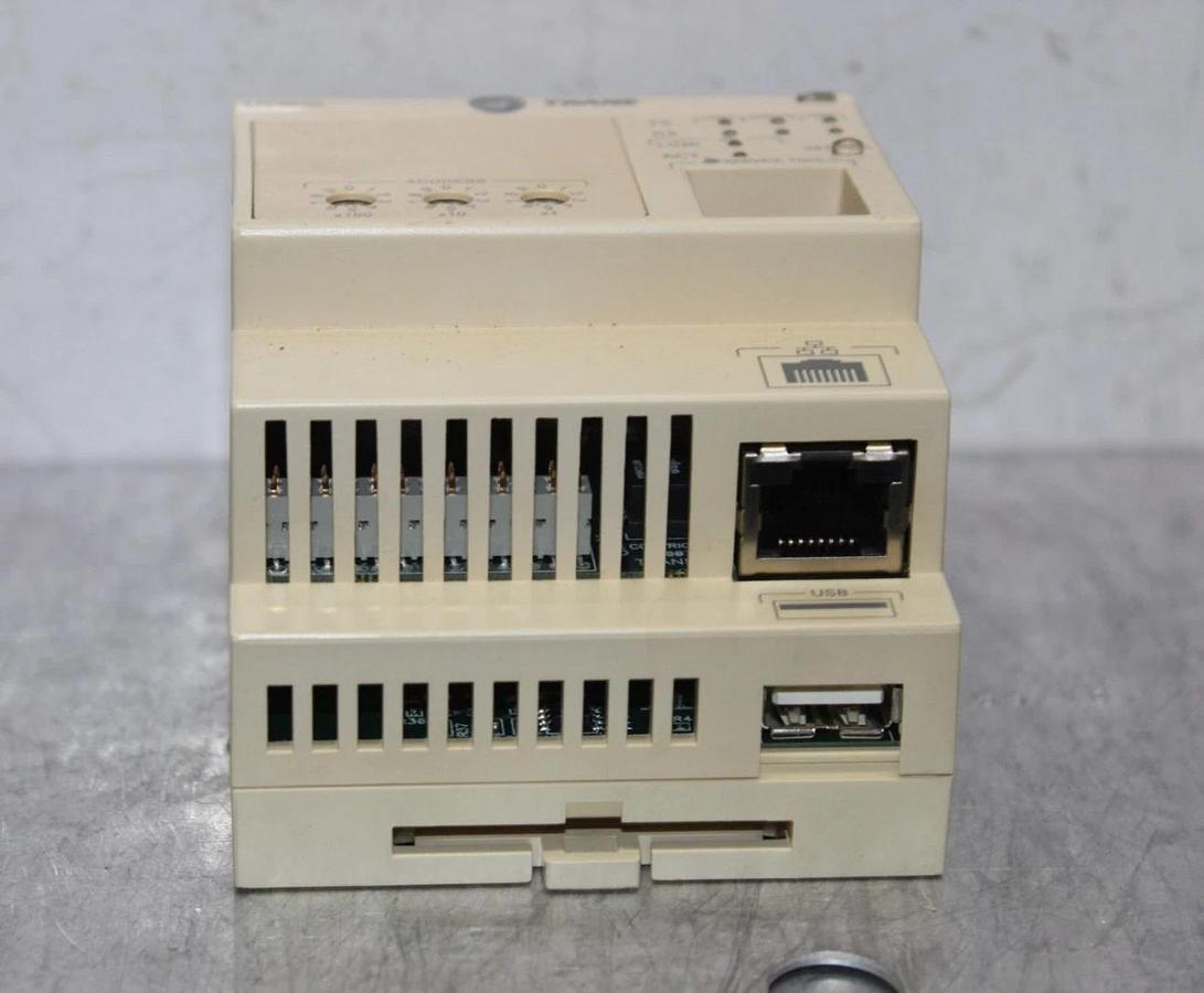 Used TRANE UC800 CHILLER EXPANSION CONTROL MODULE X13651144-01 REV. B 24 VDC 210 mA