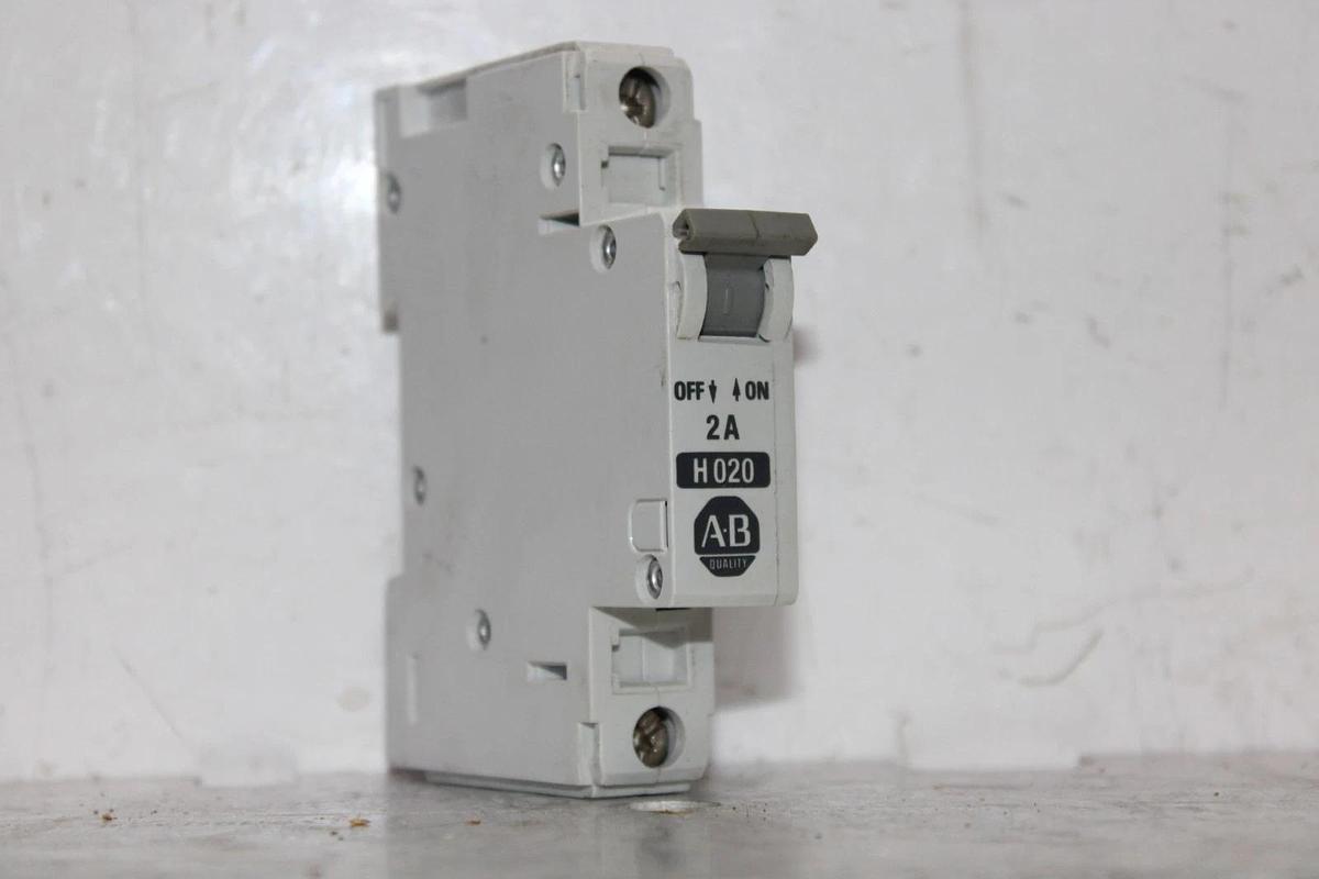 Used ALLEN BRADLEY CIRCUIT BREAKER 1492-CB1 SINGLE POLE 2 AMP 277 VAC H020
