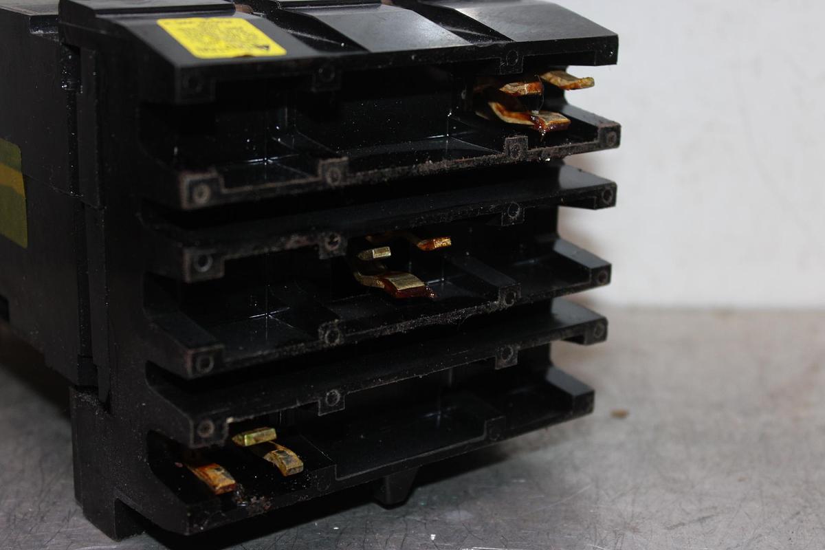 Used SQUARE D I-LINE CIRCUIT BREAKER FA34100 100 AMP 480 VOLT 3-POLE