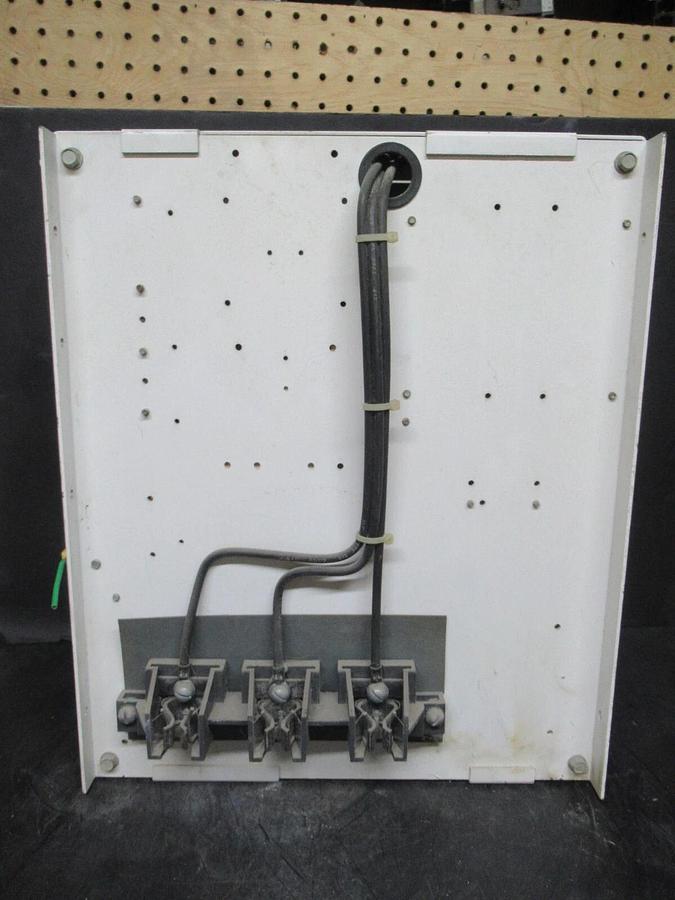 Used CUTLER HAMMER MOTOR CONTROL BUCKET 17" NEMA SIZE 2 STARTER A10DN0 35 AMP FUSES