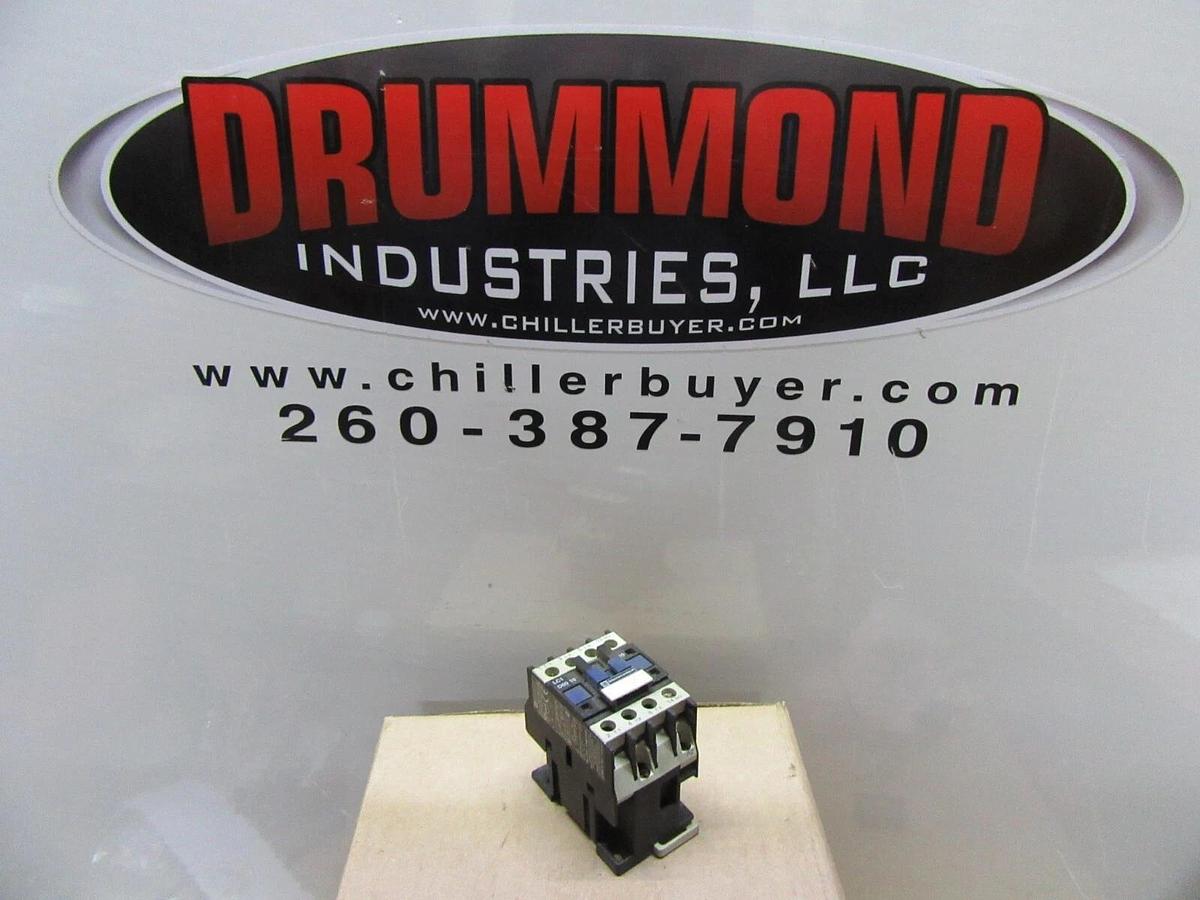 Used TELEMICANIQUE CONTACTOR LC1-D09-12 600 VOLT 20 AMP 7.5 HP COIL: 24 VOLT