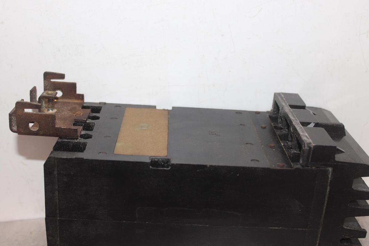 Used SQUARE D I-LINE CIRCUIT BREAKER LC36600 600 AMP 600 VAC 3-POLE
