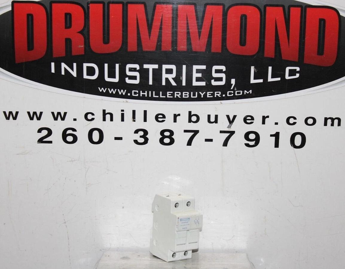 Used FERRAZ SHAWMUT ULTRASAFE FUSE HOLDER USCC2 P216489 2-POLE 600 VOLT 30 AMP