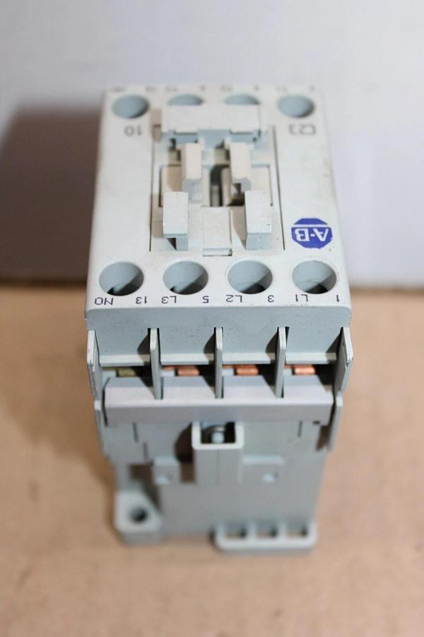 Used ALLEN-BRADLEY CONTROL RELAY SERIES A 700-CF310* 600V 230A **WARRANTY**