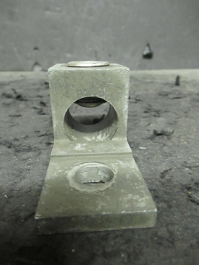 Used (3) QTY ILSCO TA-500-1 (SINGLE) BARREL MECHANICAL CONNECTOR LUG TAP 500 MCM - 4
