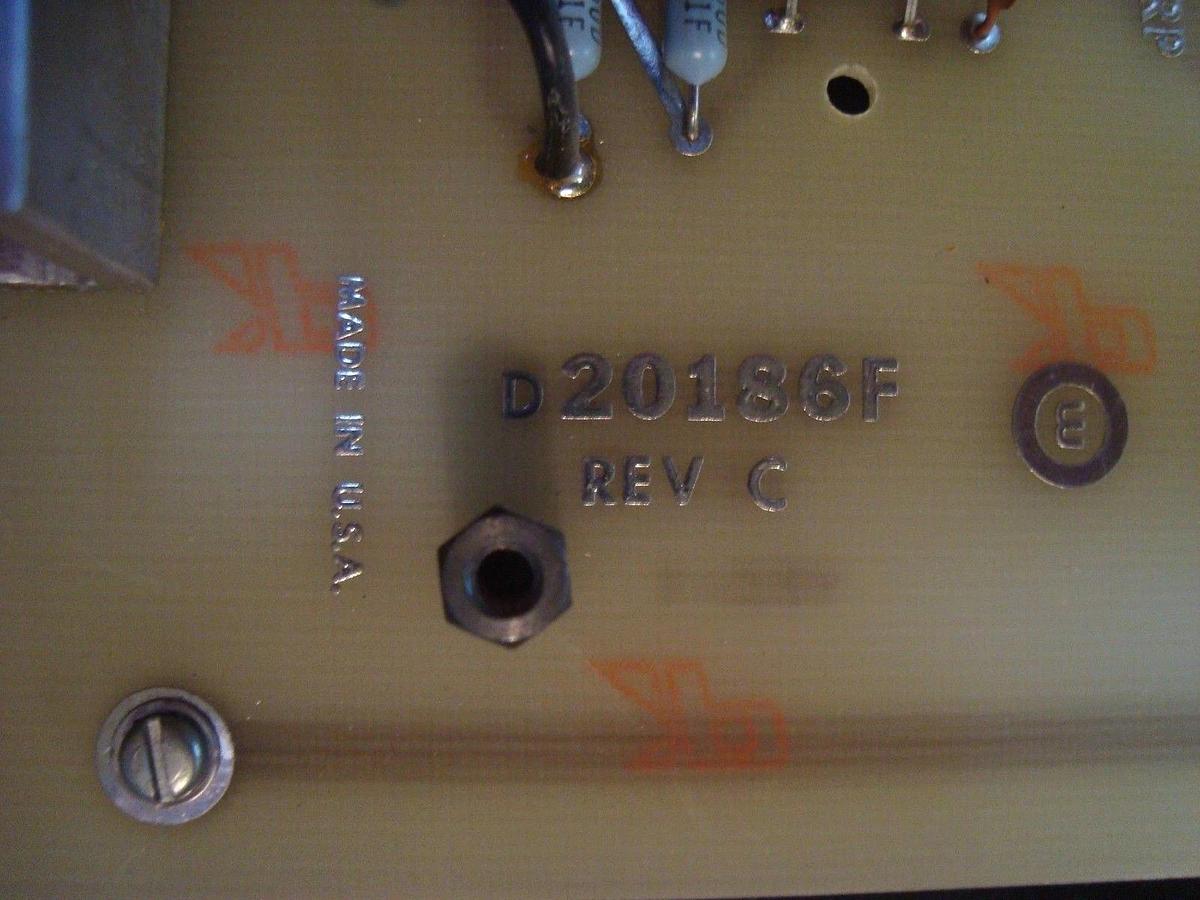 Used GENERAL ELECTRIC 8000 LF V/F MONITOR D20186F REV. C D20186B REV.C