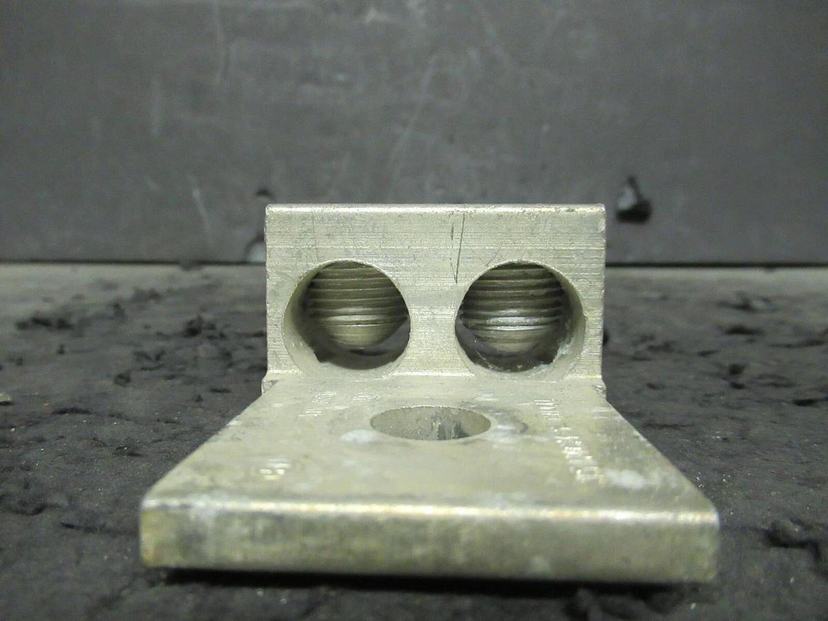 Used HOMAC AD-350 2 (DOUBLE) BARREL MECHANICAL CONNECTOR LUG TAP 350MCM - #6 AD350