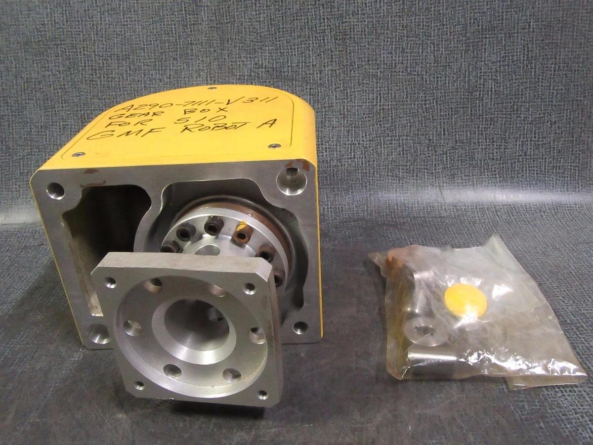 NEW GMF FANUC ROBOT GEAR BOX WRIST ASSEMBLY A290-7111-V311 FREE SHIPPING !