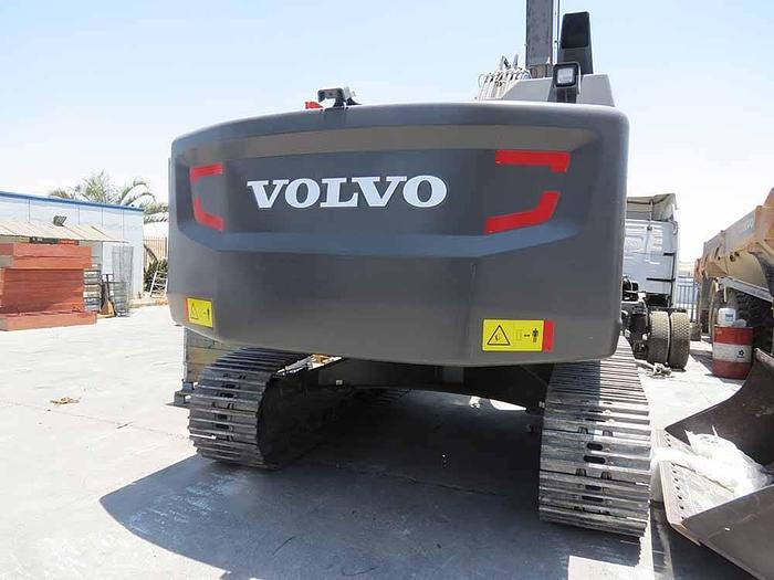 Used 2020 VOLVO EC300EL
