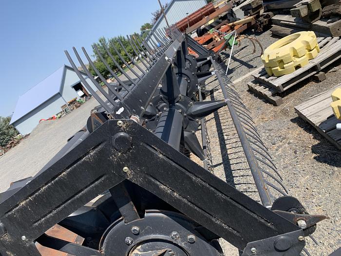 Used 1998 Macdon 942 14’ Multi-crop head