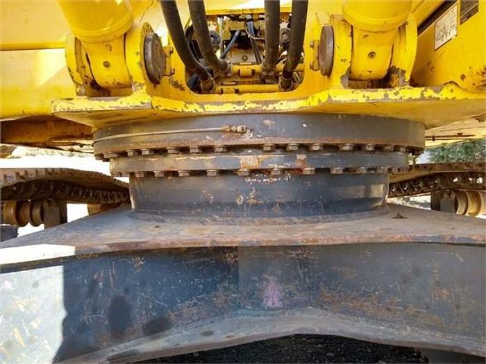 Used 2006 KOMATSU PC220 LC-8