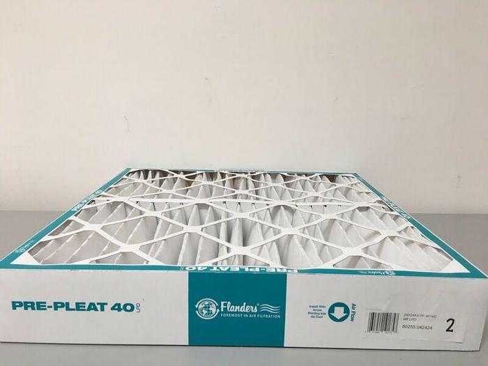 Used Flanders Pre Pleat 40 LPD 80255.042424  - 24'' x 24'' x 4'' - HC Pleated Filters