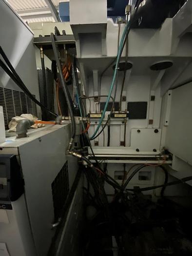 Used 2007 Dah Lih PT 128 5 Axis Machining Center