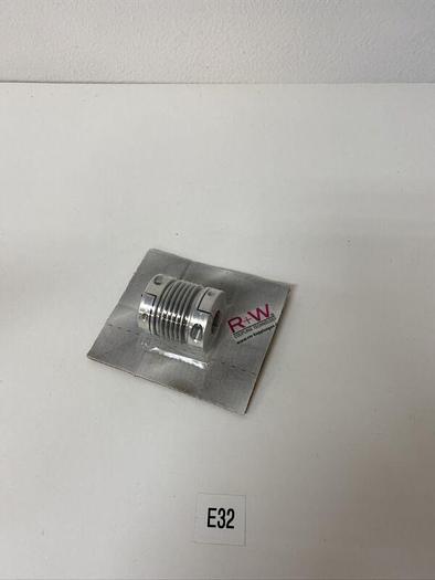 R+w BKL80921820 Flexible Coupling 1-3/8in