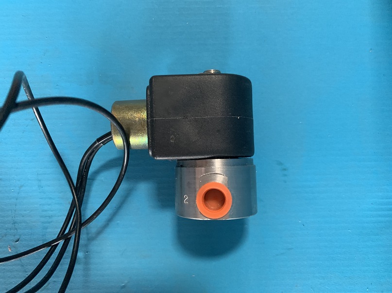 Used Parker Skinner Valve 71216SN2BL00N0C111B2