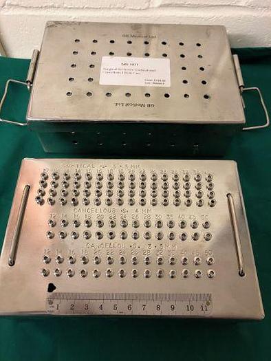 Surgical Set Screw Cortical and Cancellous 120 in Case