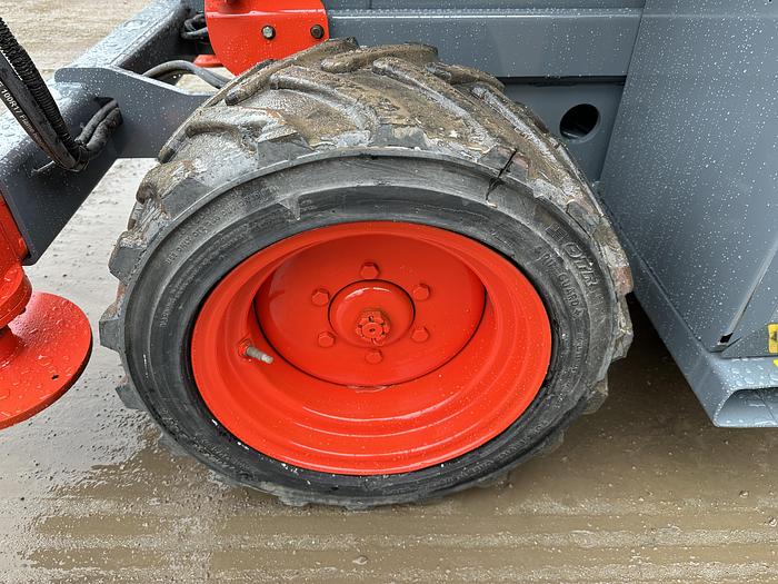 Used 2726 SKYJACK SJ6826RT