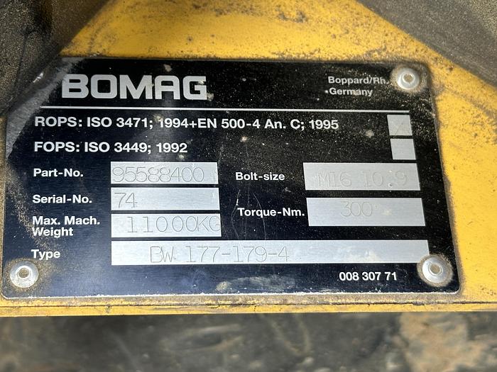 Used BOMAG BW177D-4 2004