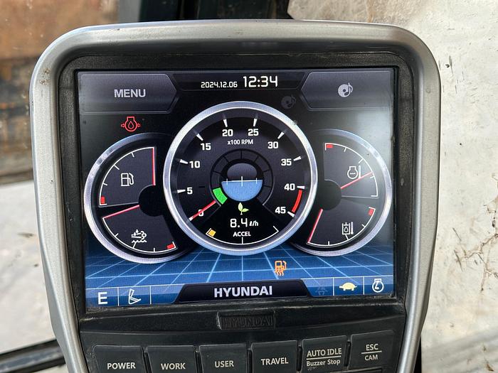 Used Hyundai HX235LCR 2019