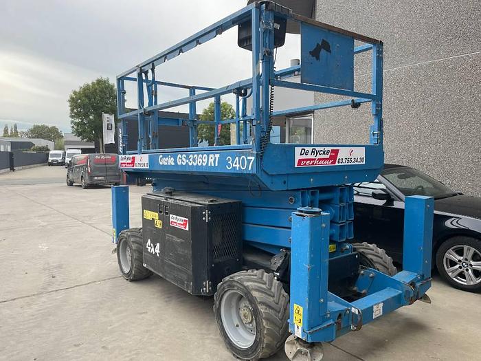 Used Genie GS 3369 RT
