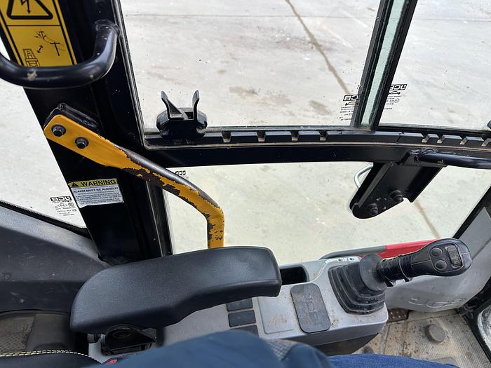 Used JCB 220X-LC 2019