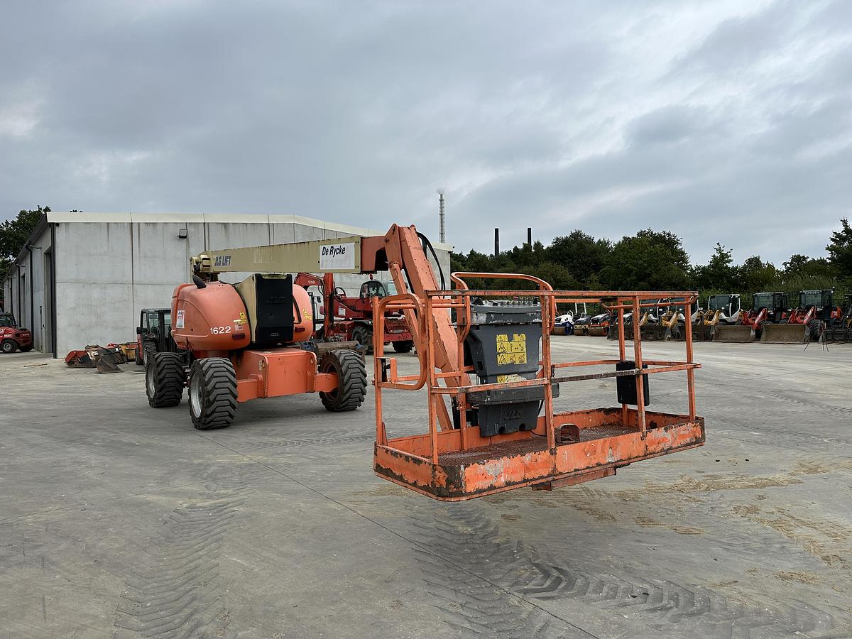 Used JLG 800AJ 2011