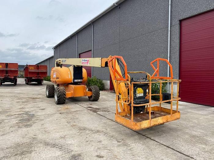 Used JLG 800 AJ
