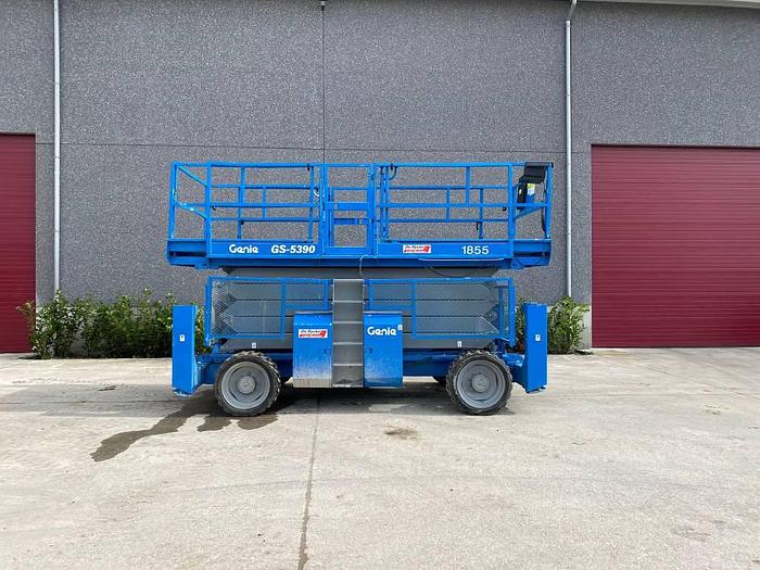 Used Genie GS 5390 RT 2007