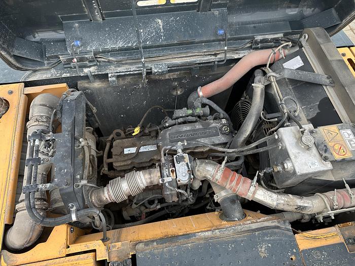 Used Hyundai HX220L 2019