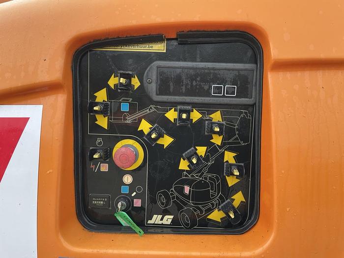 Used  JLG 600AJ 2008