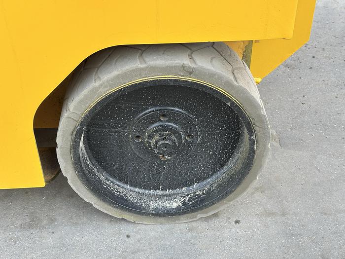 Used JCB S2032E 2018