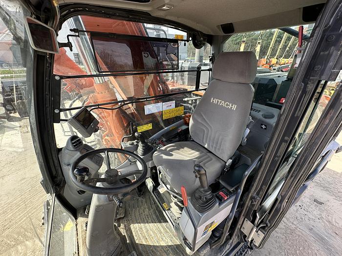 Used Hitachi ZX140W-6 2018