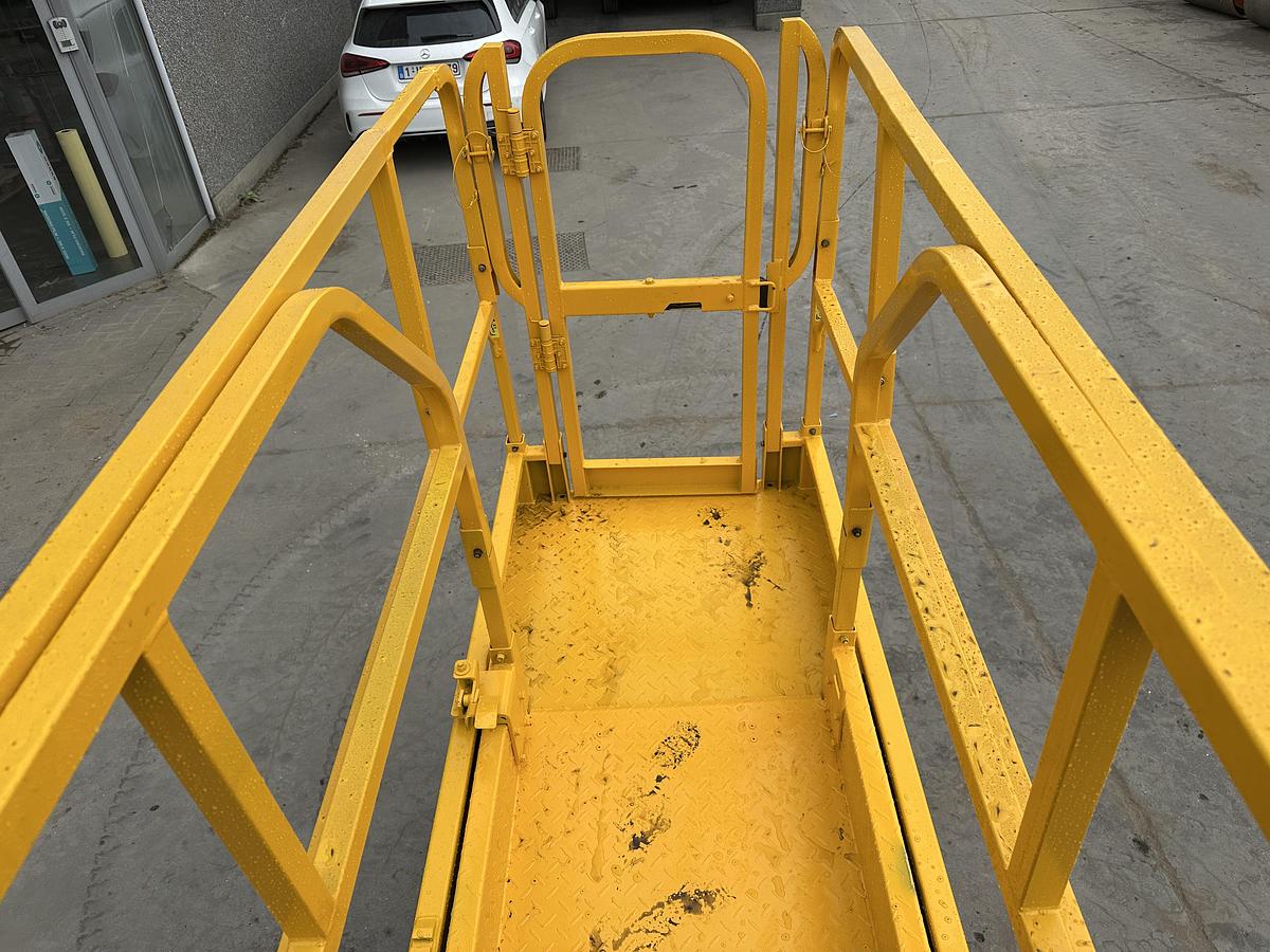 Used JCB S2032E 2018