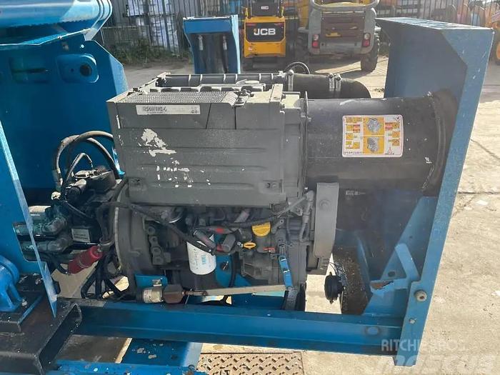 Used Genie GS 4390 RT