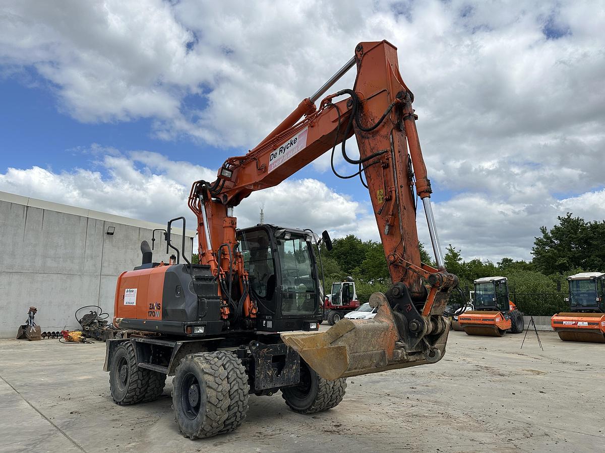 Used Hitachi ZX170W-5B 2017
