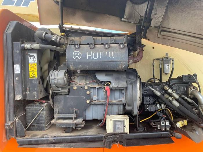 Used JLG 800AJ 2010