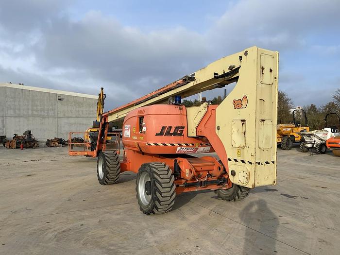 Used 2011 JLG 800 AJ