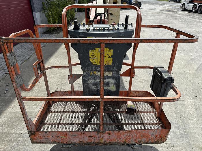 Used JLG E450 2008