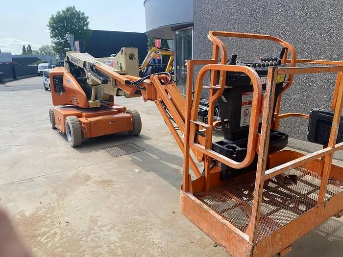 Used JLG E400AJPN