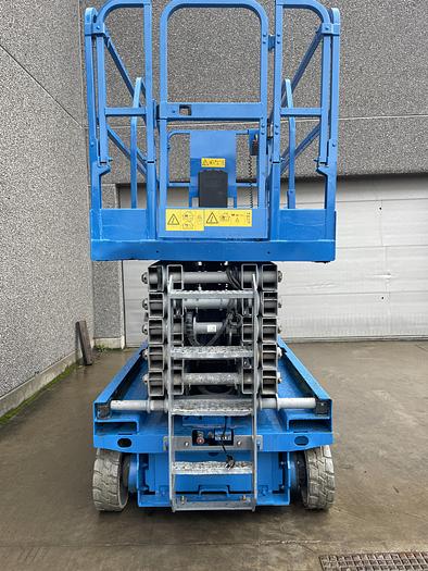 Used GENIE GS4047 2017