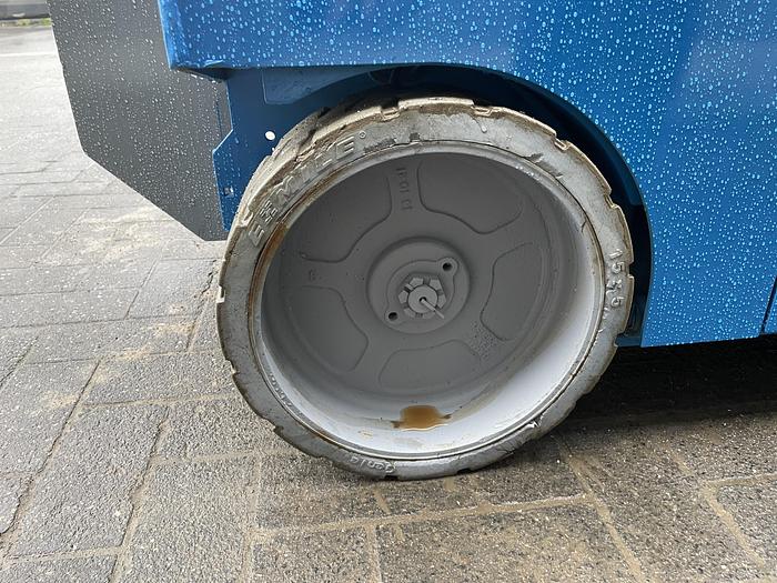 Used GENIE GS4047 2016